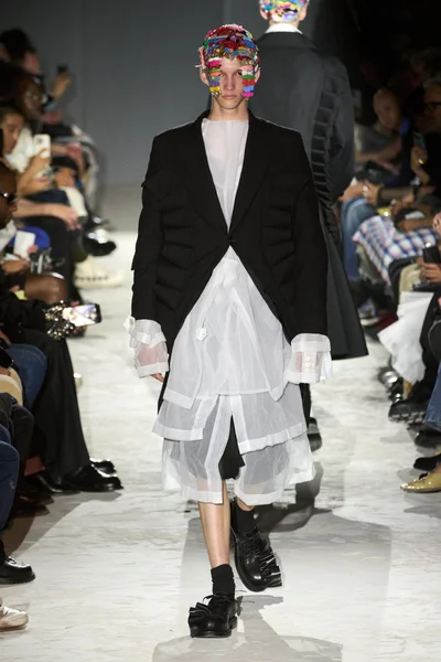 Look 2